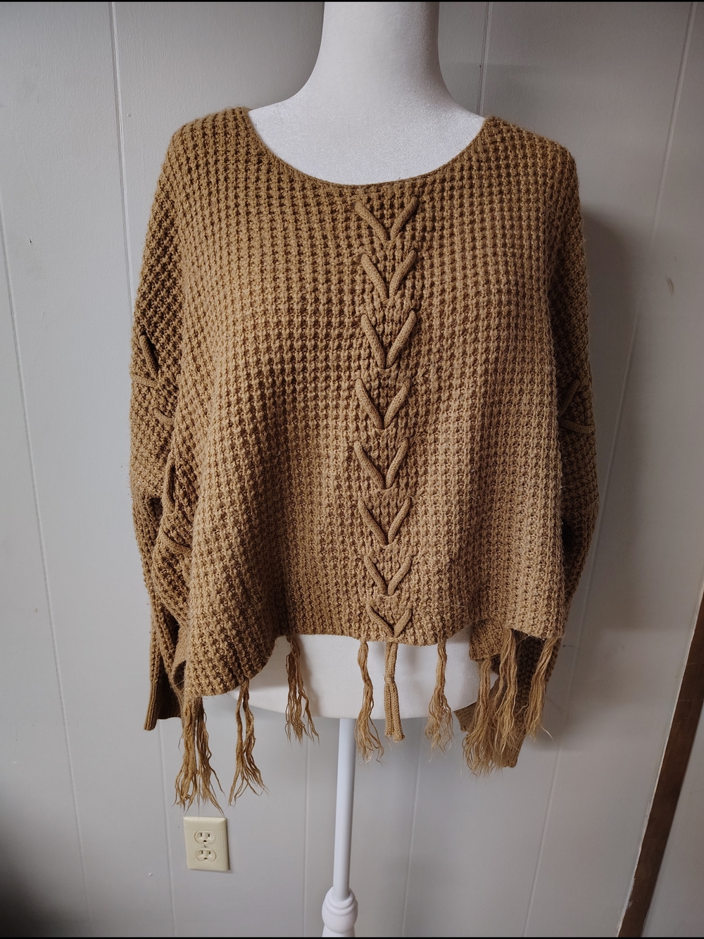 EARTHBOUND Camel Fringe-Trim Waffle Knit Sweater